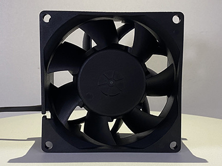 Peralatan Rumah 12V DC Axial Cooling Fan 80x80x38mm Dengan Motor DC Brushless